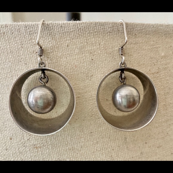 Vintage Taxco Kinetic Morderist Earrings - Picture 2 of 4